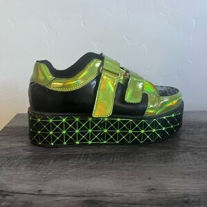 Dolls Kill Neon Moon Roxx Mondo Platform Creepers